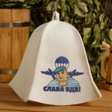 Hat for the bath 