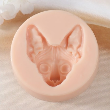 Silicon "Sphinx 2" 5.6x6.5x2.4 cm-1