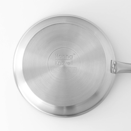 Hanna Knövell stainless steel pan, d = 30 cm, h = 5.5 cm, wall thickness 0.6 mm, handle length 24.5 cm, induction-10