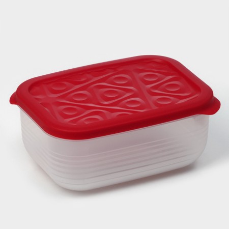 The container is plastic with the lid Flexo, 1.9 l, the color is red