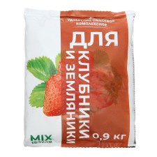 Mineral fertilizer for strawberries and strawberries, 900 g