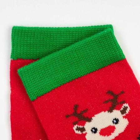Baby socks with a plush follow, the color is red, size is 18-20-1