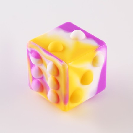 Мялка "Кубик", цвет микс-1