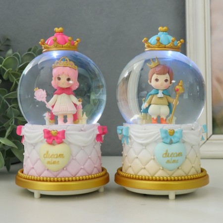 Souvenir Polystone Water Ballion Music, Light "Prince/Princess" MIX 15x8.5x8.5 cm