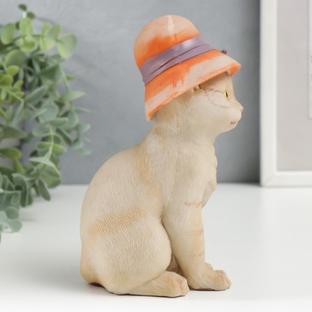 Polystone souvenir "Kita in a ladies' hat" 16.5x7.5x10 cm-1