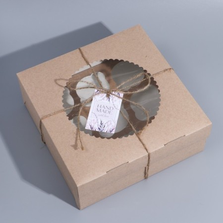 Capcake box, confectionery packaging with a nameplate, 6 cells, Hand Made, 23.5 x 23.5 x 10 cm-1