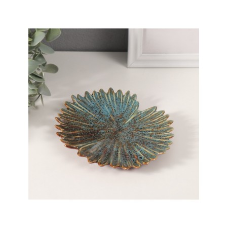 Souvenir Ceramics stand "Sheet half -sun" Green gloss 13x14.5x1.5 cm-3