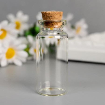 Decor for creativity Glass "A bottle with a cork" 5x2x2 cm