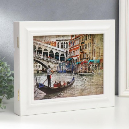 Key "somewhere in Venice" white 26x31x4.5 cm-1