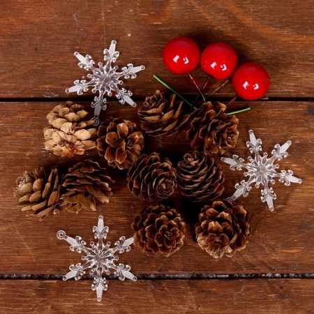 Set of New Year's decor "bumps with snowflakes"-1