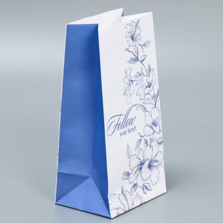 Gift package without handles Follow Your Heart, 10 x 19.5 x 7 cm-1