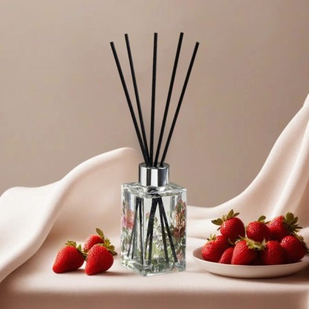 The aromatic "Artdekor" diffuser, 100 ml, strawberries, "wealth of aroma"-1