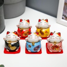 Souvenir Cat Ceramics 