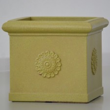 Kashpo for flowers 