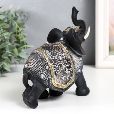 Polystone souvenir "Elephant in a silver blanket with flowers" 18.5x7x16 cm-2