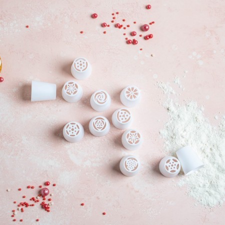 Set of pastry nozzles, d = 3.5 cm, 16 pcs, 2 adapters, color mix-4