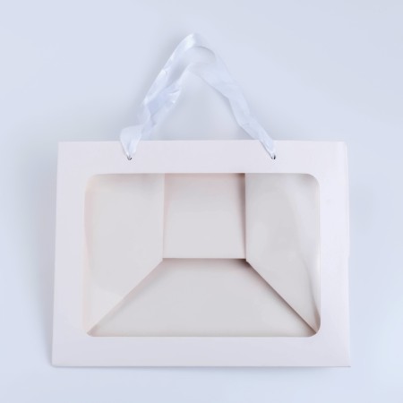 Gift package with a wide bottom and window 25 x 19 x 18 cm, white-4