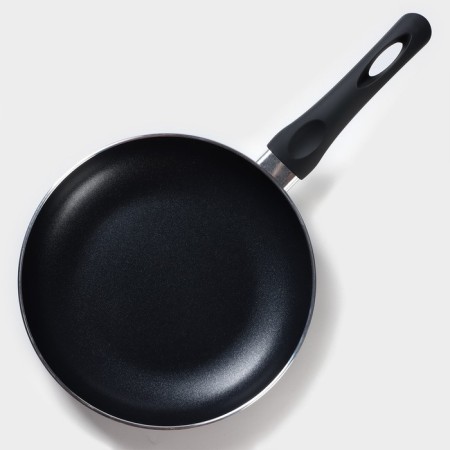 Field frying pan Basic, D = 22 cm, plastic handle, anti -stick coating, induction, black color-1