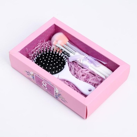 Set "since March 8": Makeup brushes 4 pcs, comb-1