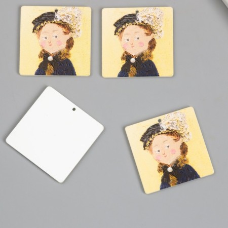 Acryl's work decor "Lady in a hat" 0.2x3.5x3.5 cm-1