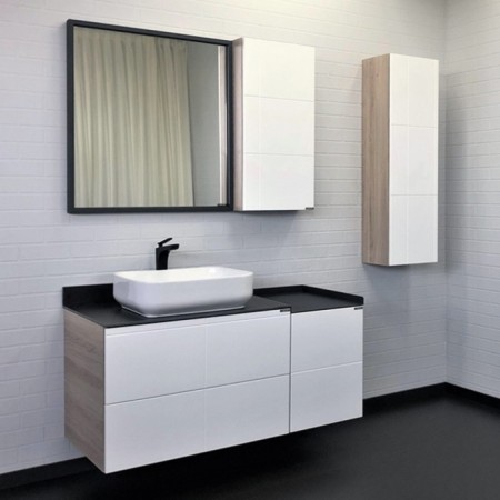 Square Comforty "Tallinn-40" white matt/natural oak-3