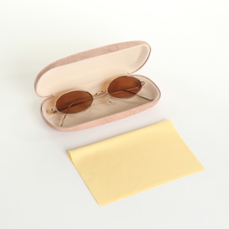 Case case on a cracker, beige color-3