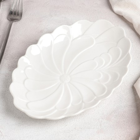 Ceramic "Chamomile" dish, 25 × 17 × 3 cm-1