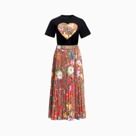 Women's costume (T -shirt/skirt), black/brown color, one size size-5