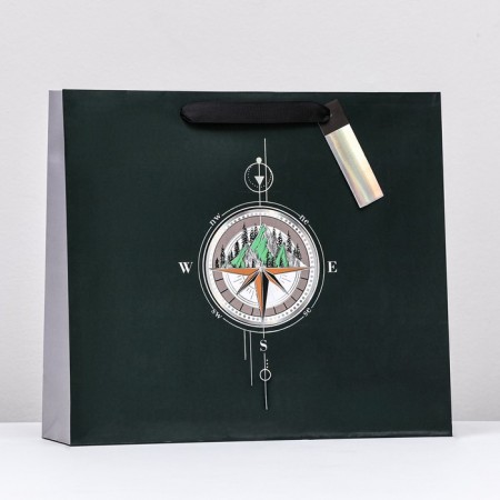 Gift package "Compass" 36 x 32 x 12 cm