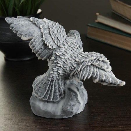 Souvenir "Eagle on the rock" 14.5cm-2