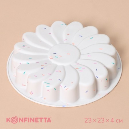 Baking form Konfinetta "Chamomile", silicone, d = 20 cm (int. Diameter 18.5 cm), white color