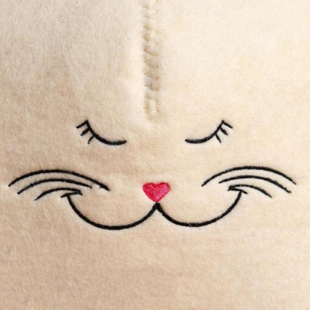 Bath cap "Kithechka", white felt-1
