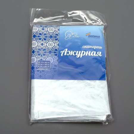 The tablecloth without the base is the elaborate "openwork", 132 × 220 cm, the color of mix-21