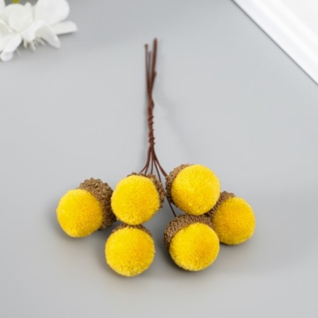 Flowers for decorating "Clat" yellow 1 bouquet = 6 branches d = 2 cm 11 cm-2