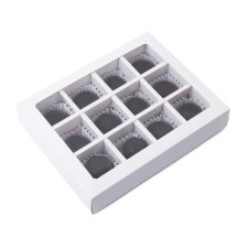 Folding box under 12 sweets, white, 19 x 15 x 3.6 cm