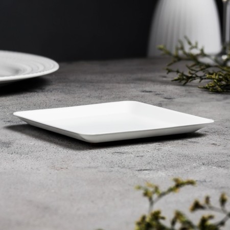 Summary Metal "plate", 12.6x12.6x1.3 cm, white-1