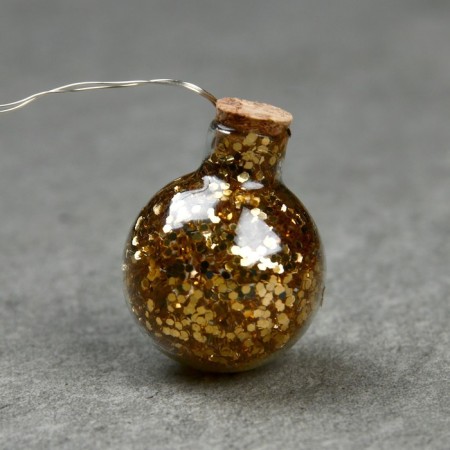 Garland “thread” 1.6 m with nozzles “balls with golden confetti”, ip20, silver thread, 15 LED, glow warm white, AAX2-5