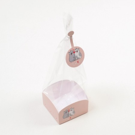 Package with a hard bottom "Romance", 9 x 9 x 32 cm-1