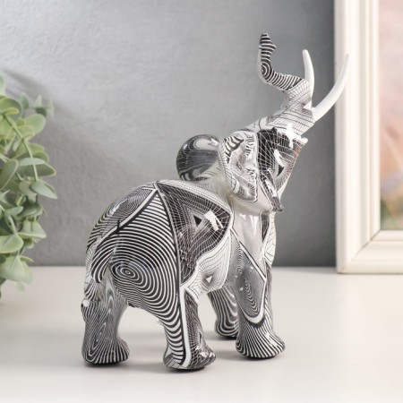 Polystone souvenir "African elephant. Illusion" 8x13x19 cm-2