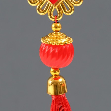 Plastic suspension, textiles "Chinese flashlight and knot - for happiness" 3x8.5x36 cm-2