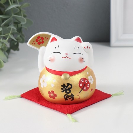 Souvenir Ceramics "Cat Mani-Neko with fan" Gold 8x8x8.5 cm