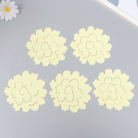 The workpiece of Foamiran "Flower Curly" 10x9.5 cm set 5 pcs. Ribbed pale yellow-3