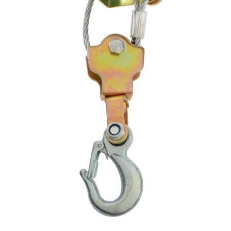 The winch of a lever tundra, a ratchet mechanism with a switch, reverse, traction 4 tons, cable 2 meters-10