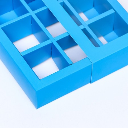 Box for 9 sweets with a shell, blue, 13.7 x 13.7 x 3.5 cm-3