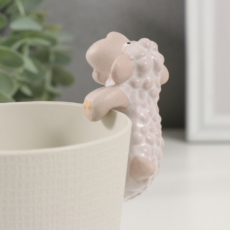Souvenir Ceramics "White Sheep" on Kashpo 4.6x5.6x8.4 cm-3