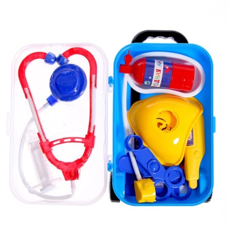 Game set of Dr. "Best Doctor" in a suitcase-7