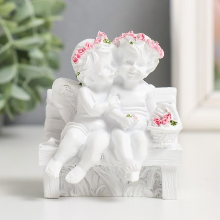 Souvenir "2 Angel in a pink wreath on a bench" 8x7x5 cm-1