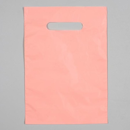 Polyethylene package with a cut pen, peach, 20 x 30, 33 μm