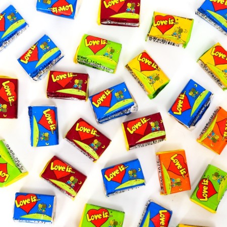 Chewing gum LOVE IS Classic Mix, 4.2 g-2