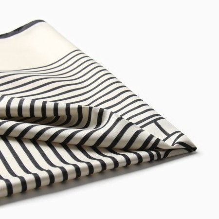 Women's scarf minku "Diagonal" Milk color, rr 70*70 cm-2